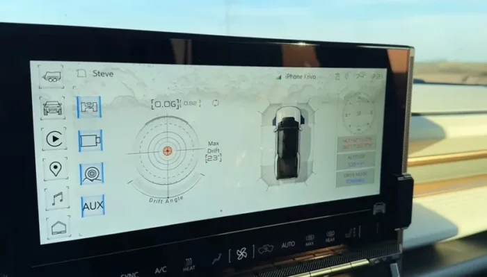 Display setting while towing on Hummer Ev