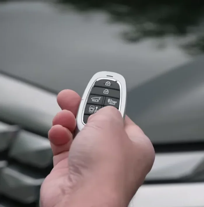 Remote start button pressed once; the vehicle will automatically turn off 10 minutes after remote start activation.