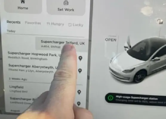 Steps to prevent the Tesla touchscreen from turning off by removing or clearing previous destinations