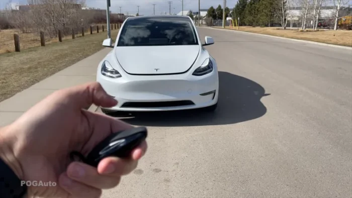 Tesla key fob buttons used for unlocking the front trunck