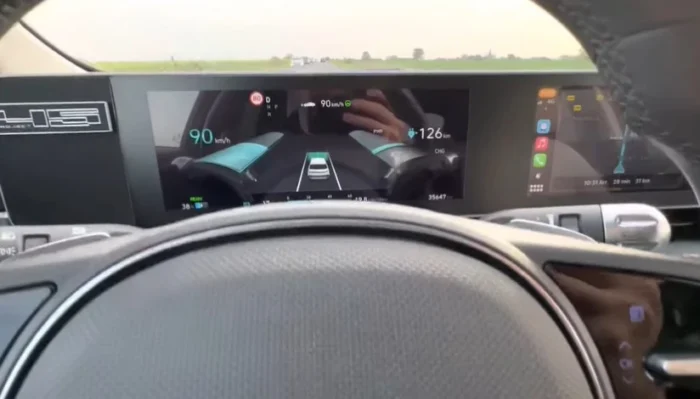 hyundai lane assist display