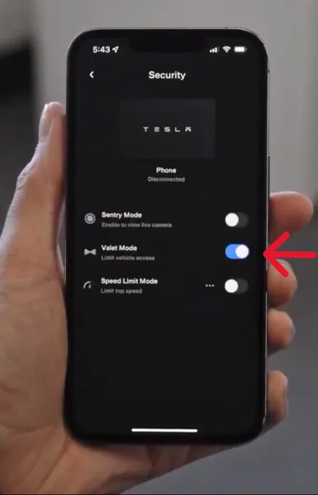 Tesla app screen with the option to toggle off Valet Mode, with no PIN required if signed into the Tesla account