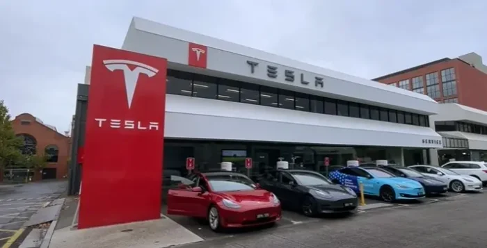 tesla service centre